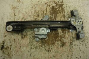 Изображение товара 93091 - 00093091 steklopodemnik perednij levyj 