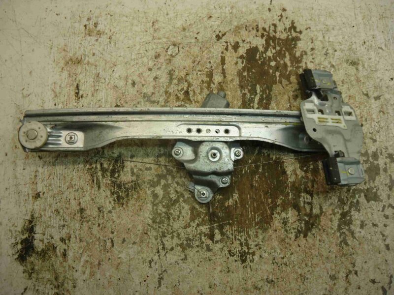 Изображение товара 95033 - 00095033 steklopodemnik zadnij levyj