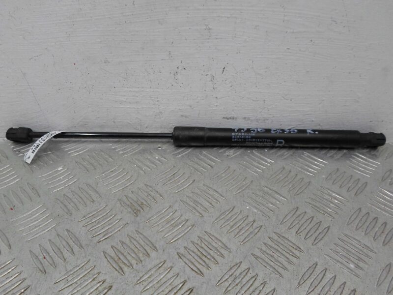 Изображение товара 97164 - 00097164 amortizator kryshki bagazhnika Toyota Hiace