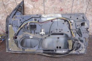 Изображение товара 97937 - 00097937 dver perednyaya pravaya Ford Contour