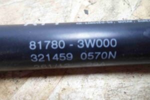 Изображение товара 99407 - 00099407 amortizator kryshki bagazhnika Alfa Romeo 146