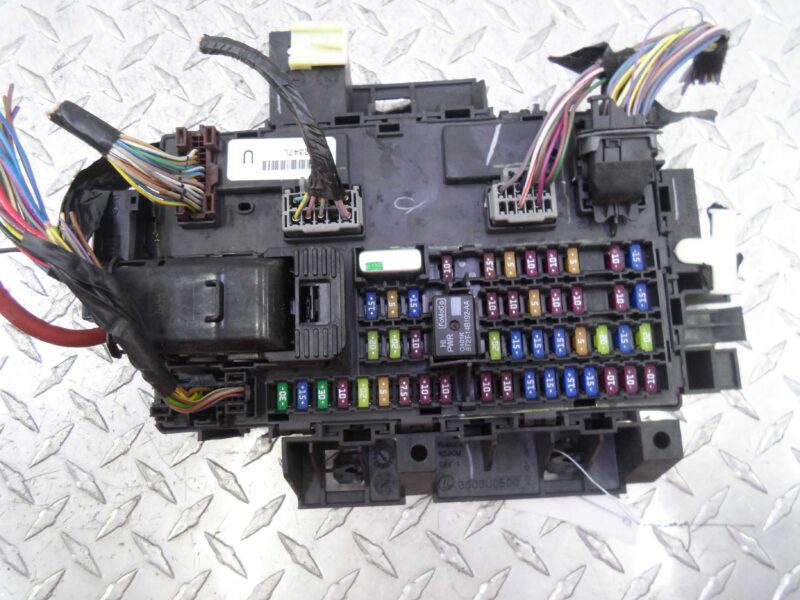 Изображение товара 101163 - 00101163 blok predokhranitelej Skoda Yeti