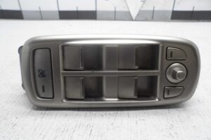 Изображение товара 103138 - 00103138 knopka steklopodemnika Chevrolet Cobalt