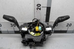 Изображение товара 104606 - 00104606 pereklyuchatel podrulevoj (strekoza) 