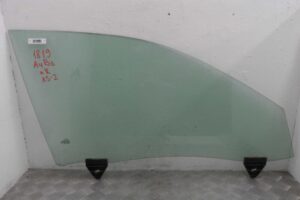 Изображение товара 105853 - 00105853 steklo dveri perednej pravoj 