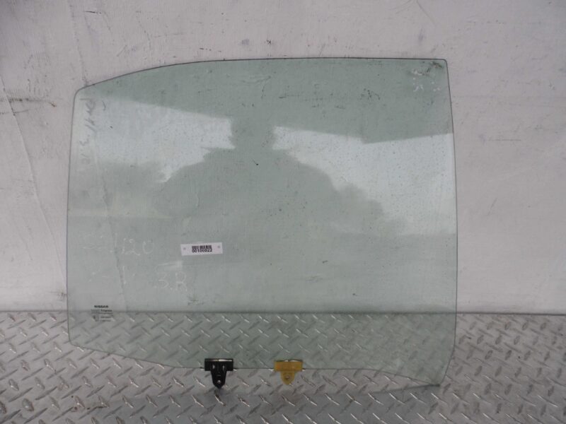 Изображение товара 106022 - 00106022 steklo dveri zadnej pravoj Land Rover Freelander