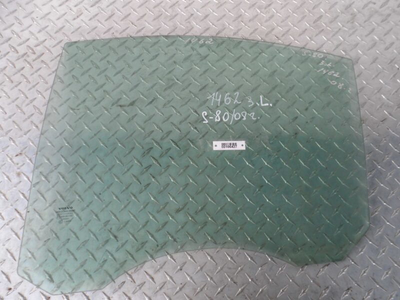 Изображение товара 106427 - 00106427 steklo dveri zadnej levoj Volvo 440