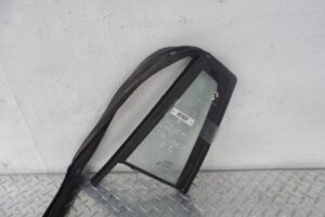 Изображение товара 108451 - 00108451 steklo dveri zadnej levoj 