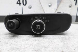 Изображение товара 108571 - 00108571 pereklyuchatel sveta 