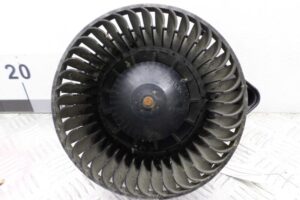 Изображение товара 109584 - 00109584 ventilyator otopitelya (motorchik pechki) 