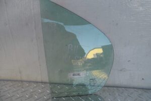 Изображение товара 111166 - 00111166 steklo dveri zadnej levoj Land Rover Freelander