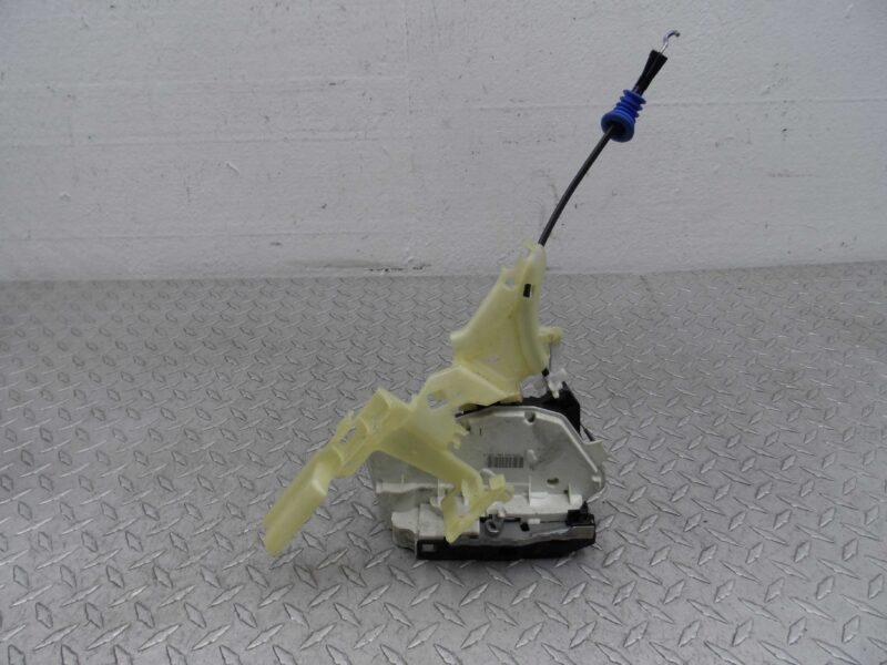 Изображение товара 111244 - 00111244 zamok dveri zadnej pravoj Volkswagen Lupo