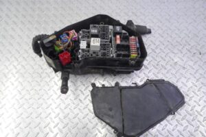 Изображение товара 112044 - 00112044 blok predokhranitelej Toyota Corolla Verso