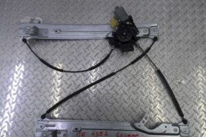 Изображение товара 112643 - 00112643 steklopodemnik perednij pravyj 