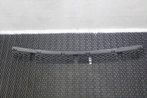 Изображение товара 113791 - 00113791 zaglushka (reshetka) v bamper Toyota Corolla Verso