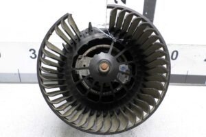 Изображение товара 113832 - 00113832 ventilyator otopitelya (motorchik pechki) 