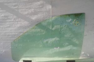 Изображение товара 114105 - 00114105 steklo dveri perednej levoj Peugeot 308