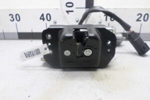 Изображение товара 114576 - 00114576 zamok bagazhnika Skoda Yeti