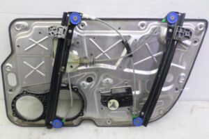 Изображение товара 114865 - 00114865 steklopodemnik perednij levyj Toyota Carina E