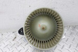 Изображение товара 115276 - 00115276 ventilyator otopitelya (motorchik pechki)