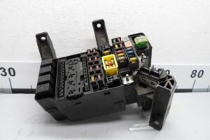 Изображение товара 116979 - 00116979 blok predokhranitelej Isuzu Rodeo