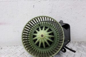 Изображение товара 117130 - 00117130 ventilyator otopitelya (motorchik pechki) Volkswagen Up