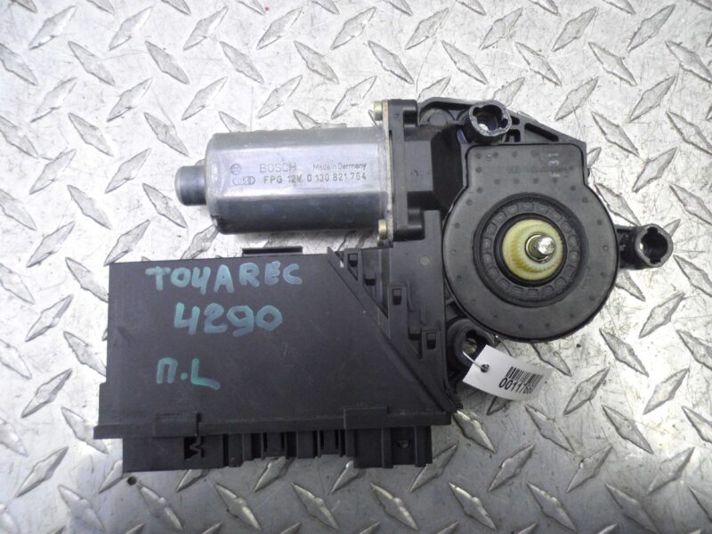 Изображение товара 117660 - 00117660 motorchik steklopodemnika Toyota Matrix