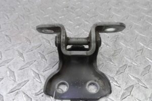 Изображение товара 119383 - 00119383 petlya dveri perednyaya Chevrolet Blazer