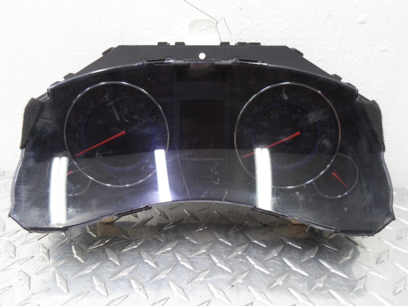 Изображение товара 119911 - 00119911 schitok priborov Toyota Hiace