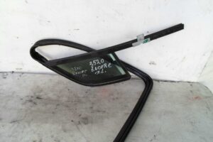 Изображение товара 119981 - 00119981 steklo dveri perednej levoj 