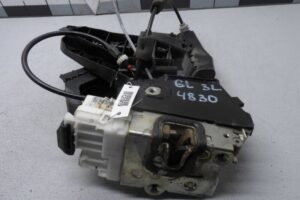 Изображение товара 121919 - 00121919 zamok dveri zadnej levoj Ford Expedition