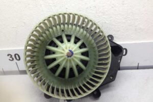 Изображение товара 121984 - 00121984 ventilyator otopitelya (motorchik pechki) Volkswagen Up