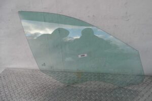 Изображение товара 122427 - 00122427 steklo dveri perednej pravoj 