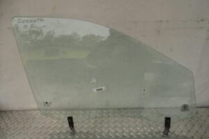 Изображение товара 122503 - 00122503 steklo dveri perednej pravoj Audi 80