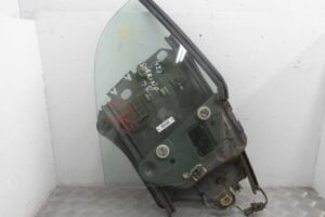 Изображение товара 123307 - 00123307 steklo kuzovnoe pravoe 