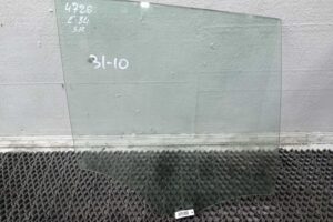 Изображение товара 123680 - 00123680 steklo dveri zadnej pravoj 