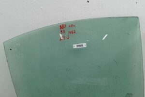 Изображение товара 124545 - 00124545 steklo dveri zadnej pravoj Volvo 440