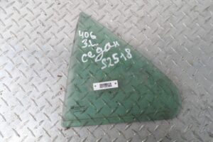 Изображение товара 125384 - 00125384 steklo dveri zadnej levoj Mercedes SLK