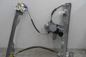 Изображение товара 125752 - 00125752 steklopodemnik perednij pravyj 