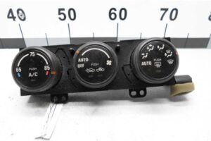 Изображение товара 127010 - 00127010 pereklyuchatel otopitelya Porsche Macan