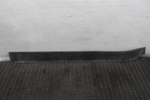 Изображение товара 127298 - 00127298 porog plastikovyj levyj Toyota Venza