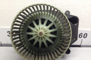 Изображение товара 127439 - 00127439 ventilyator otopitelya (motorchik pechki) Volkswagen Up