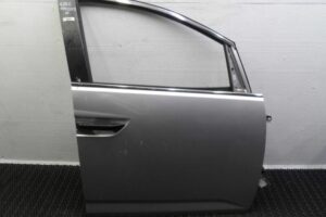 Изображение товара 128756 - 00128756 dver perednyaya pravaya