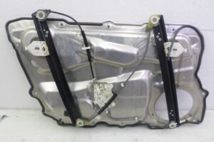 Изображение товара 129843 - 00129843 steklopodemnik perednij pravyj 