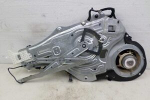 Изображение товара 130060 - 00130060 steklopodemnik perednij pravyj Alfa Romeo 146