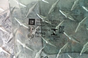 Изображение товара 131716 - 00131716 steklo dveri zadnej pravoj 2