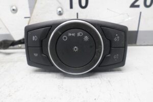 Изображение товара 132856 - 00132856 pereklyuchatel sveta Skoda Yeti