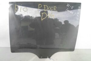 Изображение товара 132895 - 00132895 steklo dveri zadnej levoj Porsche Macan