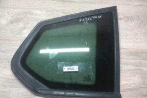 Изображение товара 134504 - 00134504 steklo kuzovnoe pravoe 