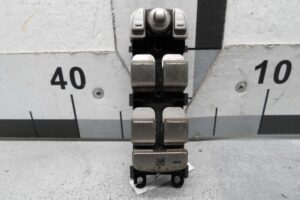 Изображение товара 134989 - 00134989 knopka steklopodemnika Chevrolet Cobalt